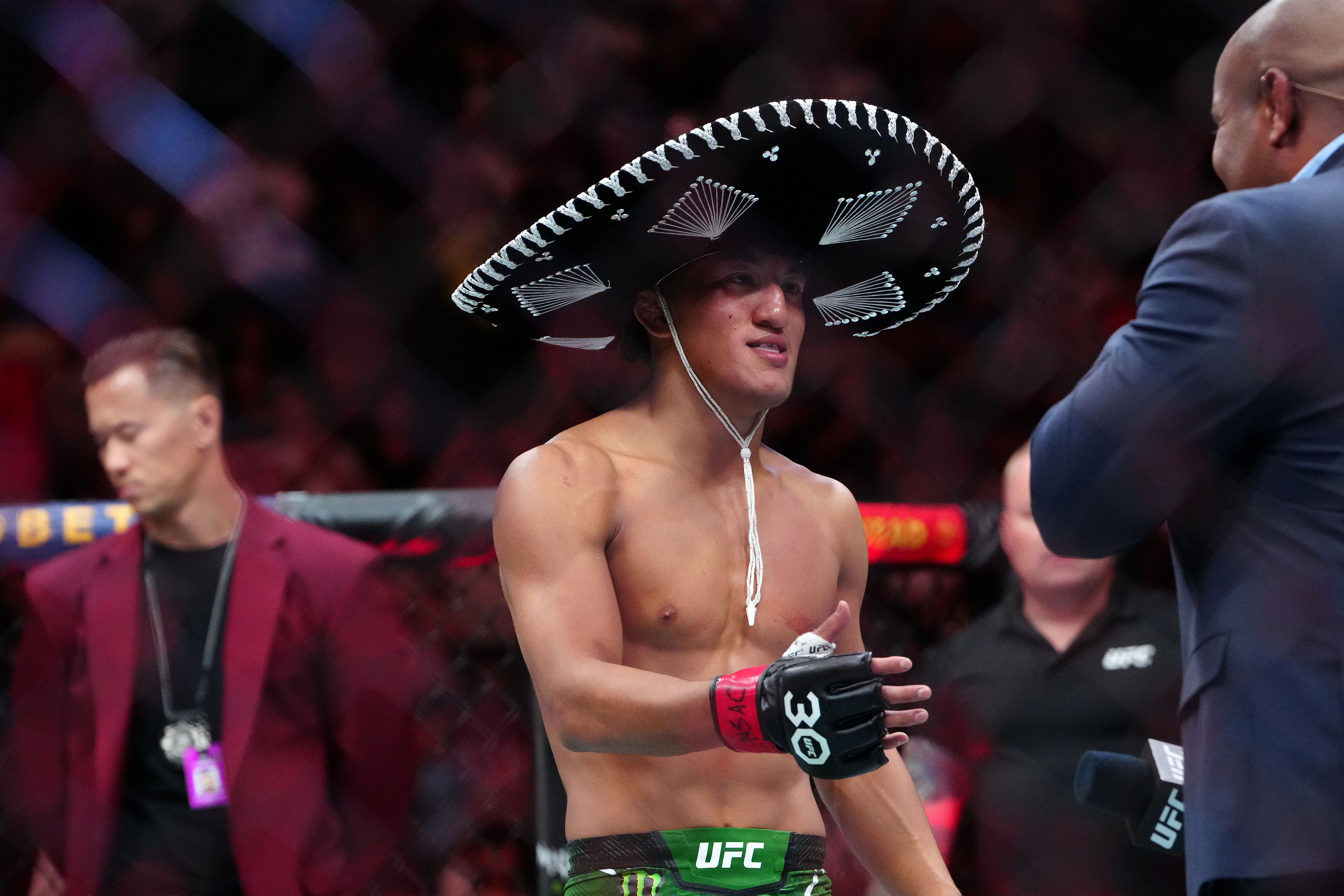 Raul Rosas Jr. faces Ricky Turcios on Saturday in Mexico City.