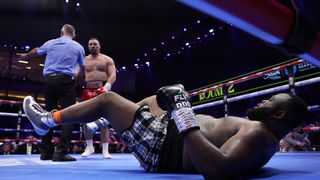 Joseph Parker blows out last-minute replacement Martin Bakole with big right hand in only second round (boxing). Photo by Matt Richardson/Matchroom 