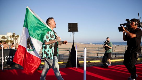 Andy Ruiz has gone from the outhouse to the penthouse and much prefers the view from the top (Andy Ruiz)