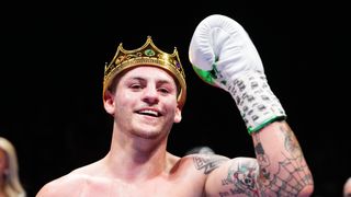 Unbeaten Callum Walsh steps up in front of home crowd, scores crushing second-round KO of Przemyslaw Runowski (Boxing). Photo by Jeff Bottari/Zuffa