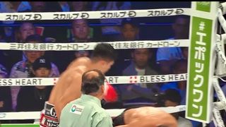 Junto Nakatani looks like a superstar in the making in sixth-round TKO of Thai veteran Petch Sor Chitpattana (boxing)