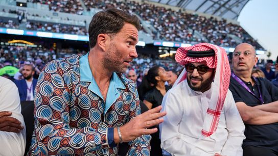Promoter Eddie Hearn (L) and Turki Alalshikh.