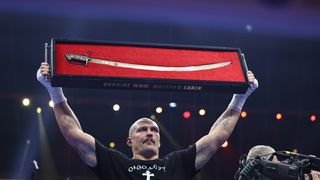 Heavyweight king Oleksandr Usyk cements his status as an all-time great with impressive gut-check win over battle-hardened Tyson Fury (boxing). Photo by Leigh Dawney/DAZN