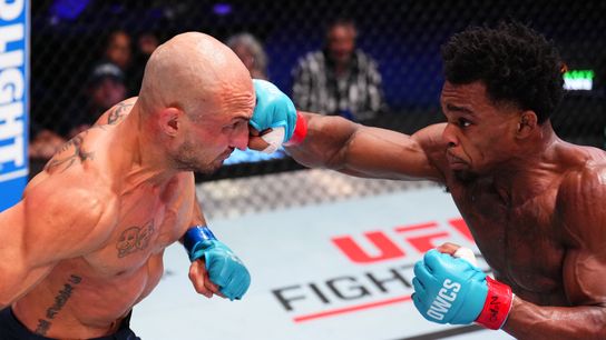 After sleeping on the floor, Cortavious Romious can finally buy a mattress following big DWCS victory taken UFC Apex (UFC)