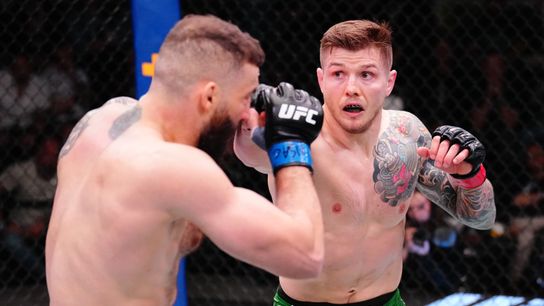 Roman Dolidze (L) and Marvin Vettori battle Saturday at Apex. Dolidze won by scores of 49-46 on all cards.