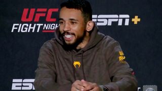 Will Neil Magny be to Carlos Prates what Chris Leben once was to Anderson Silva? The Brazilian sniper is determined to prove a point (UFC)