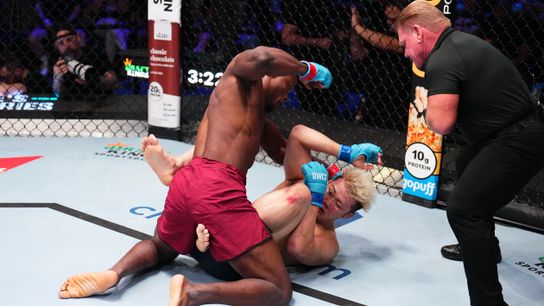 Ateba Gautier finished Yura Naito with brutal ground-and-pound to earn a UFC contract Tuesday.