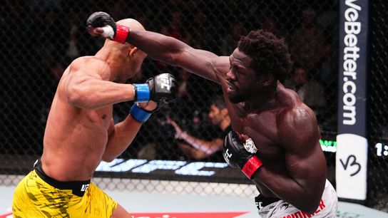Jared Cannonier's been there, done that and survives early Gregory Rodrigues onslaught to post fourth-round TKO victory (UFC)