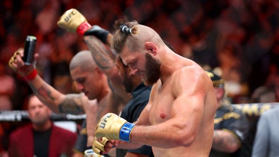 Alex Pereira wipes out Jiri Prochazka with head kick on one of UFC's wildest nights ever taken T-Mobile Arena (UFC)